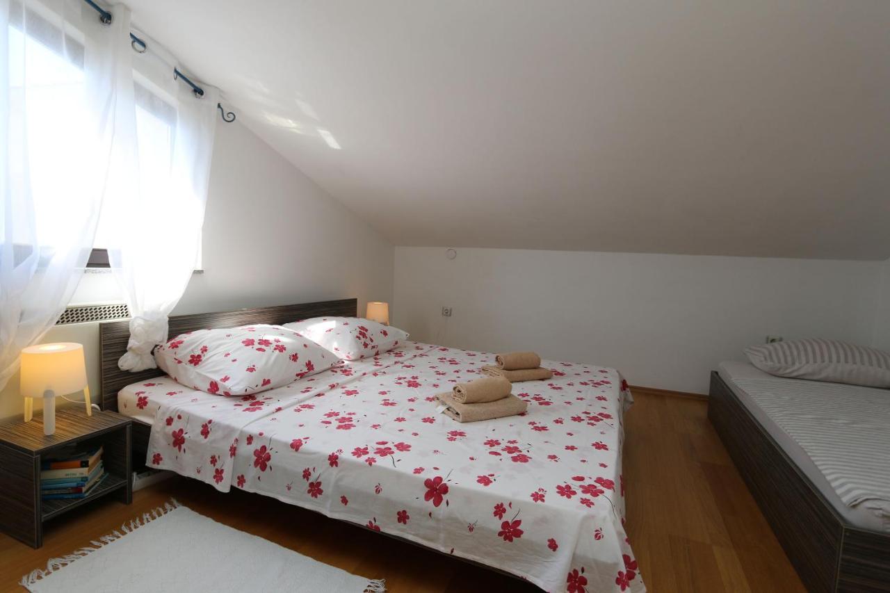 Apartment Lidija Silo  Bagian luar foto