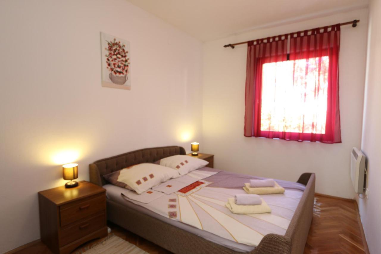 Apartment Lidija Silo  Bagian luar foto
